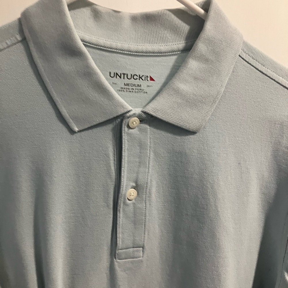 UNTUCKit brand designer light blue pullover golf polo shirt adult size medium - Picture 9 of 10